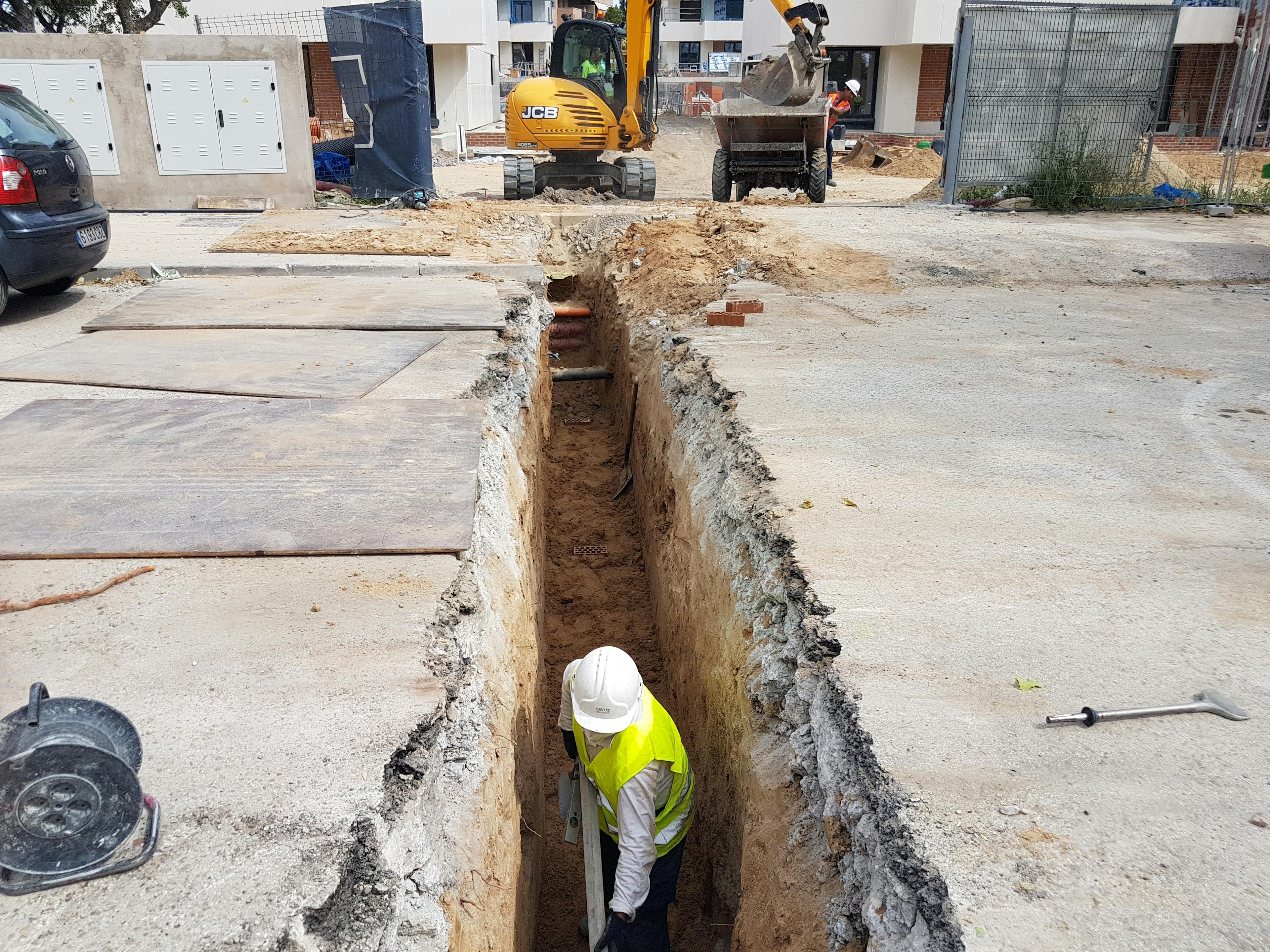 Excavación zanja para instalaciones exvendi